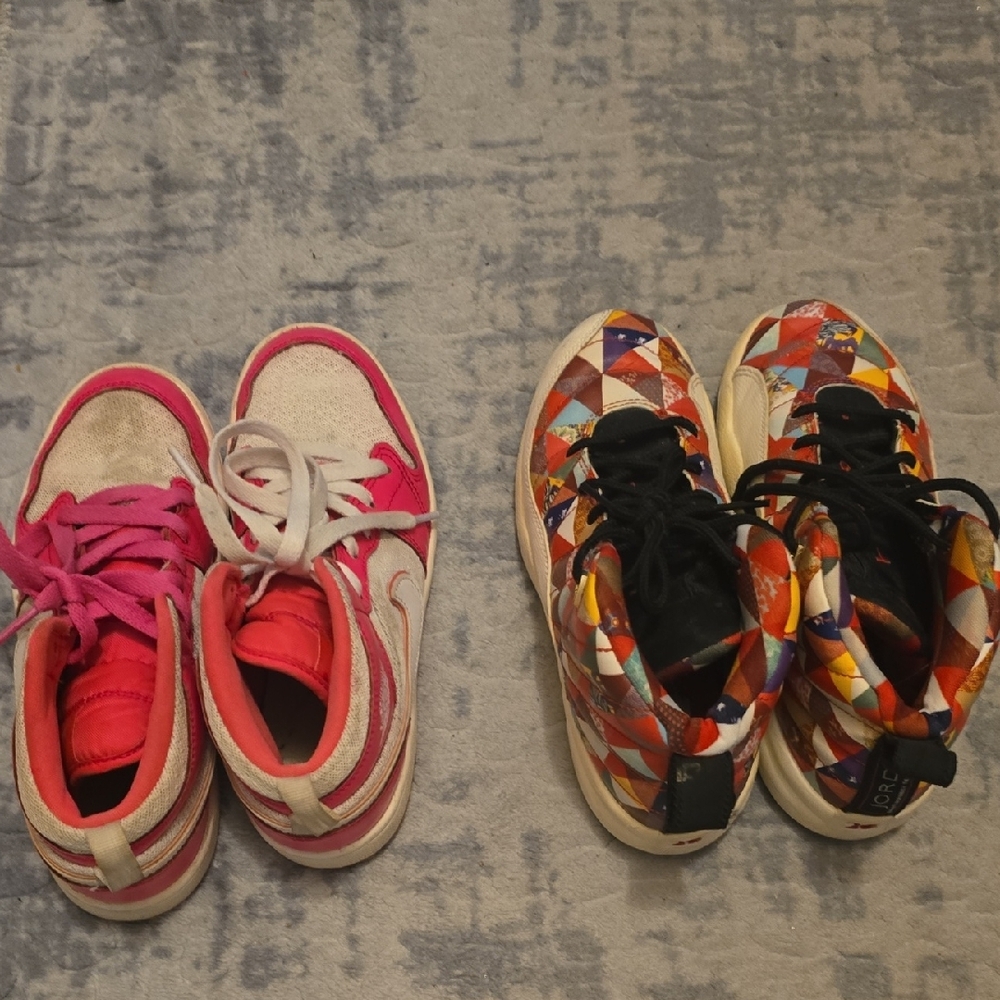 Nike Pink and Red Sneakers Casual Low-Top